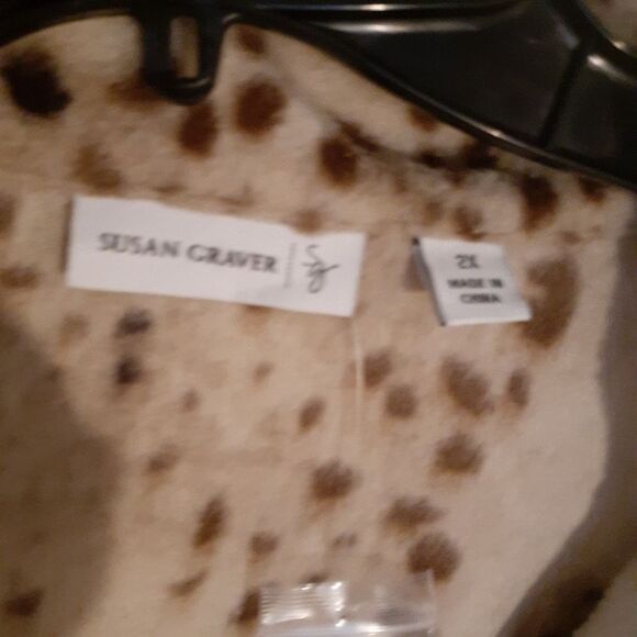 Susan Graver animal print fleece fur jacket 2X beige brown nwot fall - Picture 2 of 7